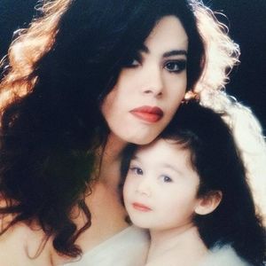 Meet your Posher, Ampara